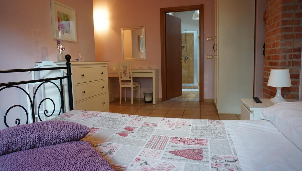Agriturismo Fior Di Pesco Hotel Sommacampagna Kültér fotó