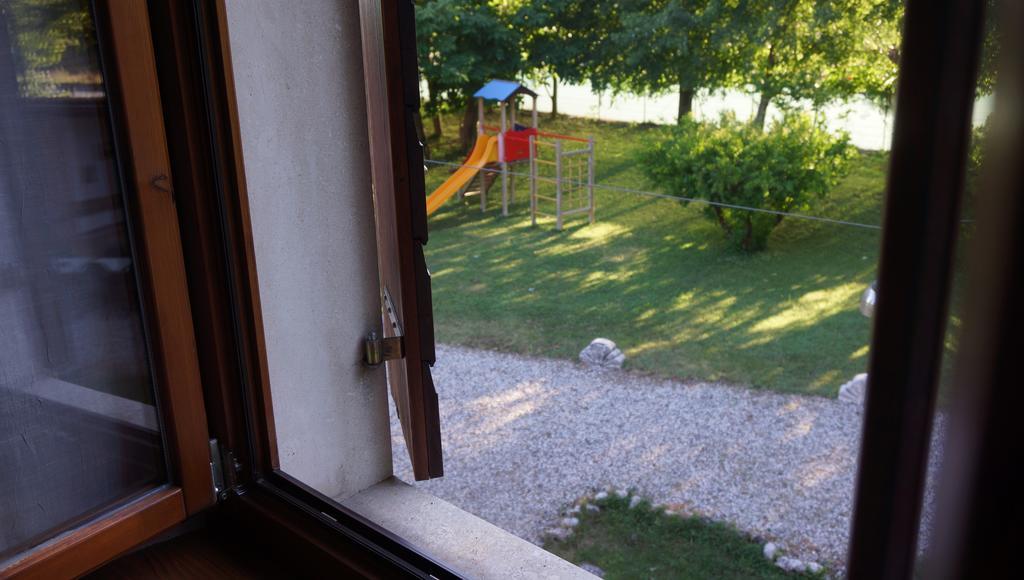 Agriturismo Fior Di Pesco Hotel Sommacampagna Kültér fotó